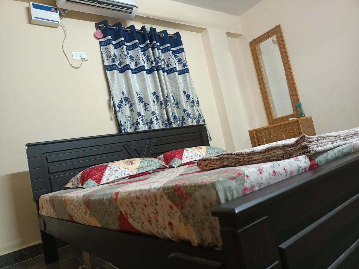 Advik Homestays Tirupati Exterior photo